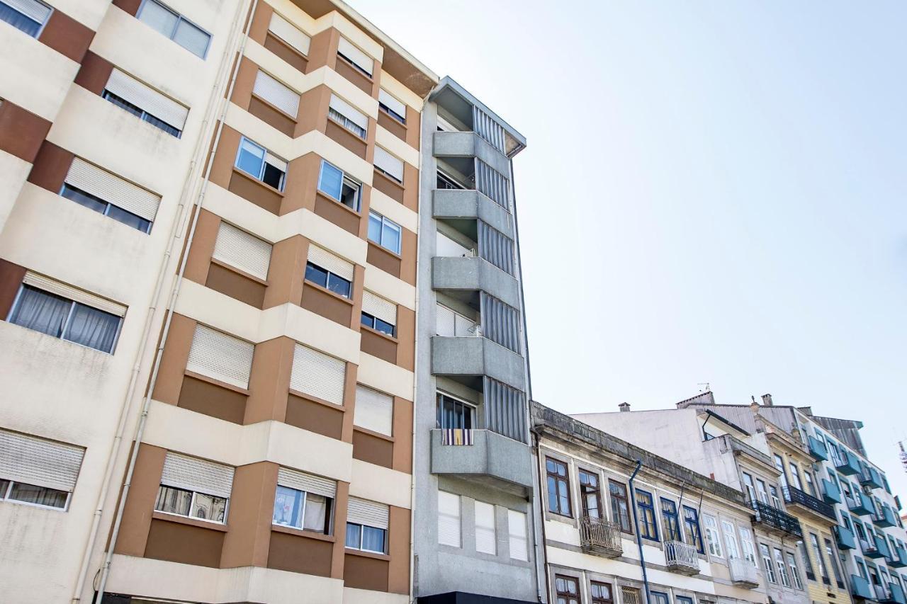 Elegant Studio W/ Ac & Balcony By Lovelystay Porto Exteriér fotografie
